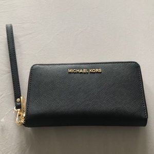Michael Kors Wristlet Wallet